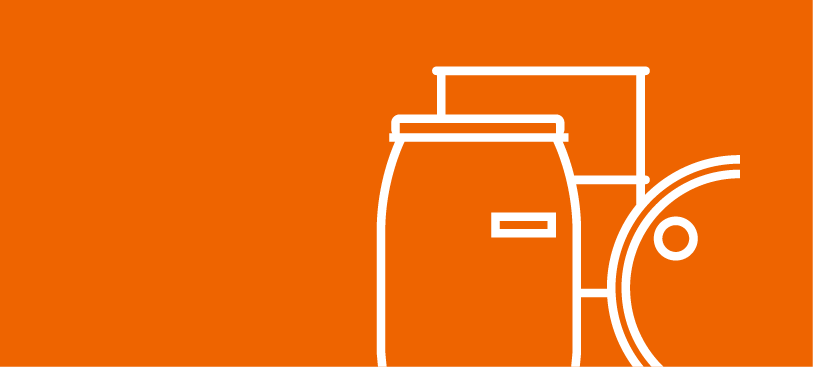 Behälter mit orangem Hintergrund
